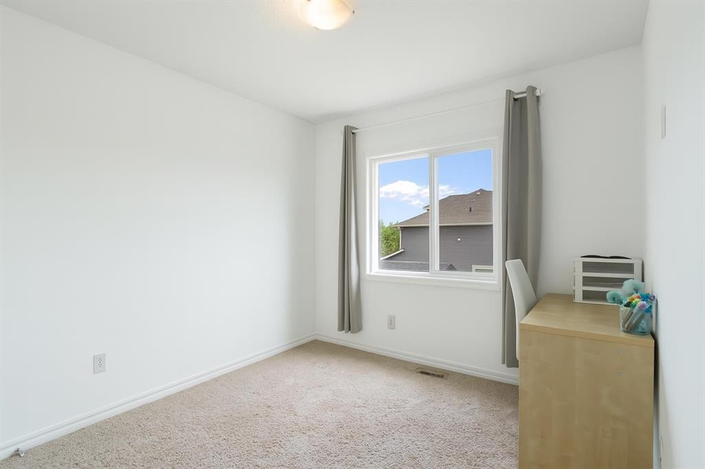 









1585


Legacy

Circle Southeast,
Calgary,




AB
T2x 2c3

