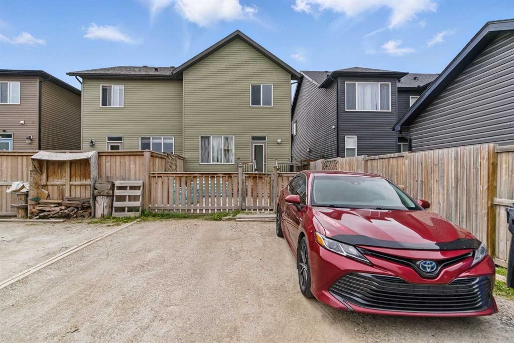 









1585


Legacy

Circle Southeast,
Calgary,




AB
T2x 2c3

