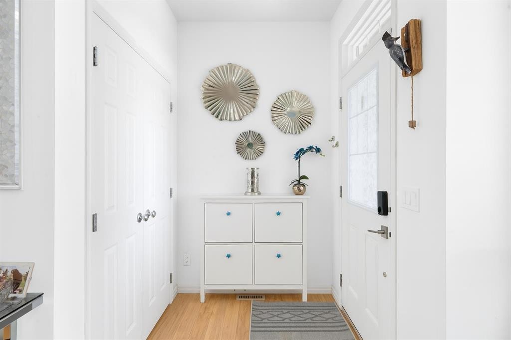 









1585


Legacy

Circle Southeast,
Calgary,




AB
T2x 2c3

