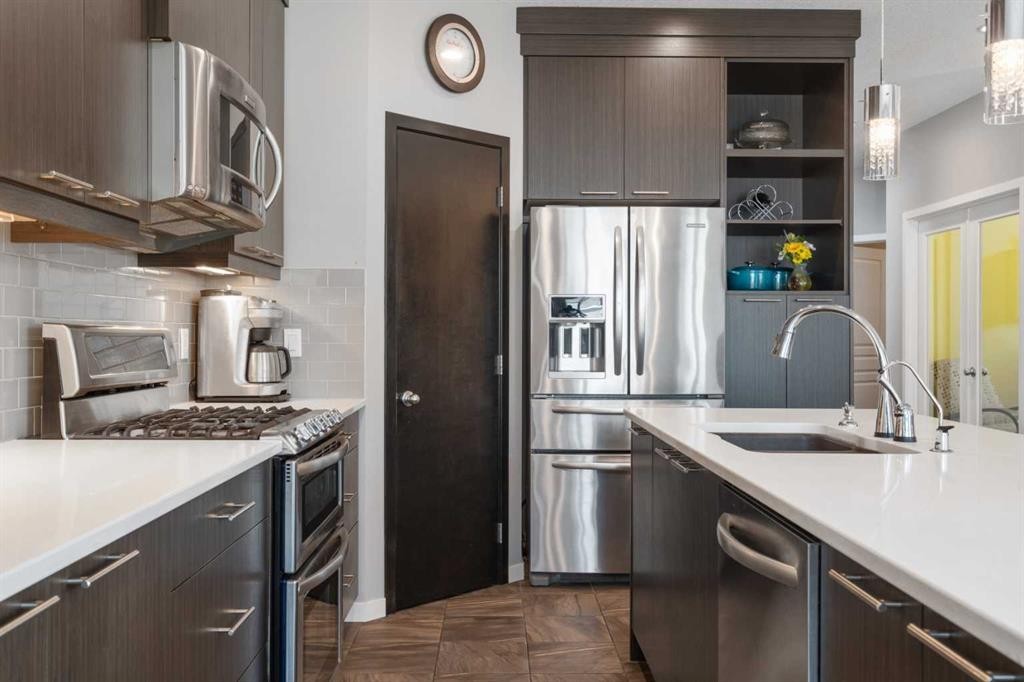 









94


Auburn Crest

Way Southeast,
Calgary,




AB
T3M 1T8

