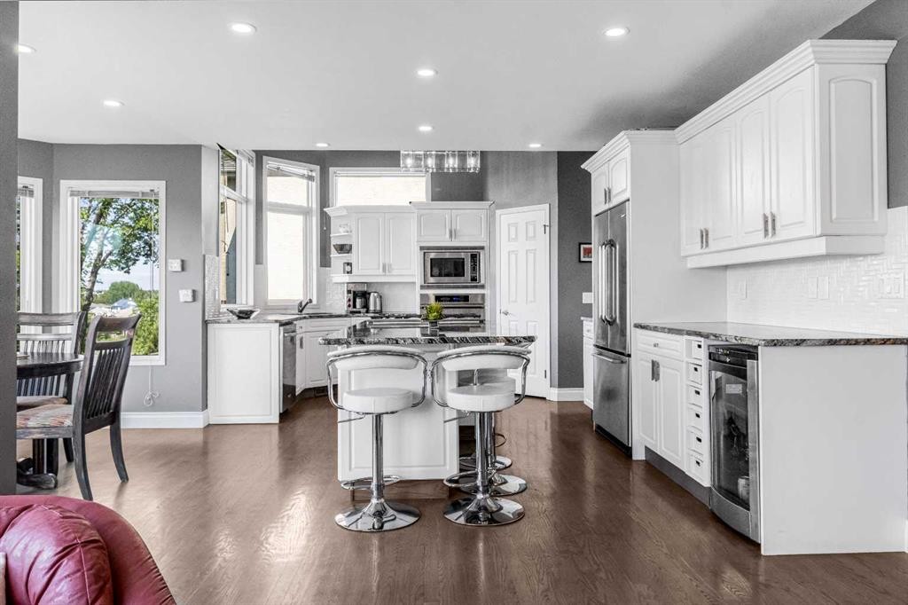 









197


Douglas Park

Boulevard Southeast,
Calgary,




AB
T2Z 2N3

