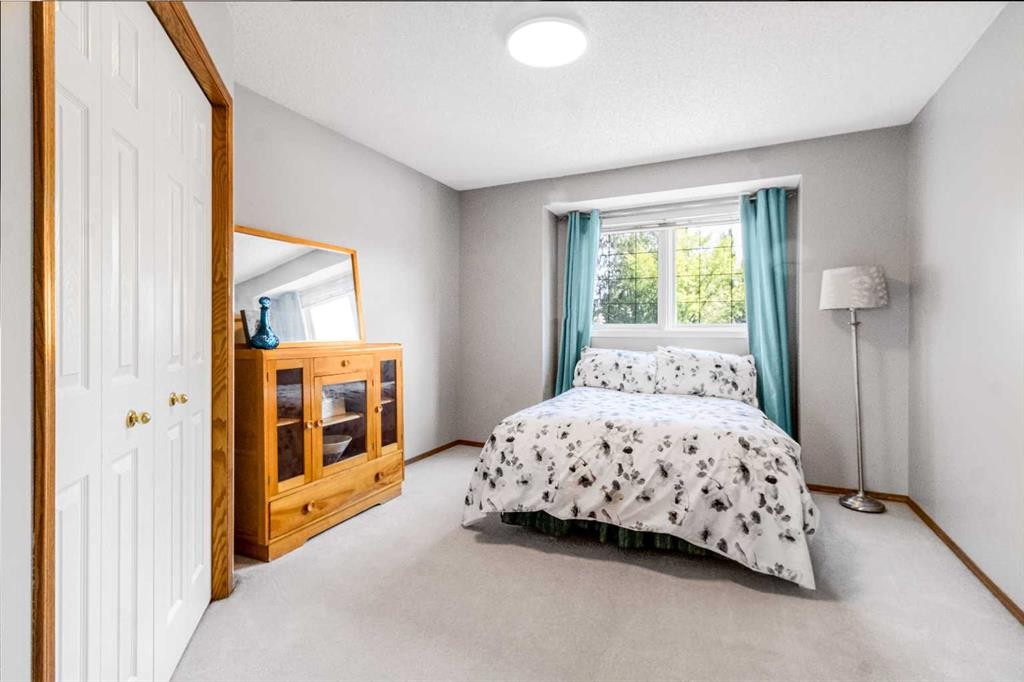 









197


Douglas Park

Boulevard Southeast,
Calgary,




AB
T2Z 2N3

