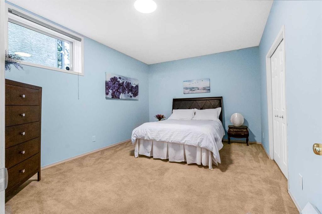 









197


Douglas Park

Boulevard Southeast,
Calgary,




AB
T2Z 2N3

