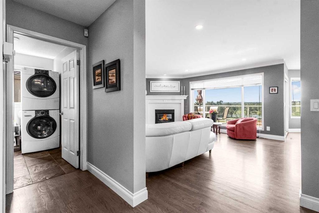









197


Douglas Park

Boulevard Southeast,
Calgary,




AB
T2Z 2N3

