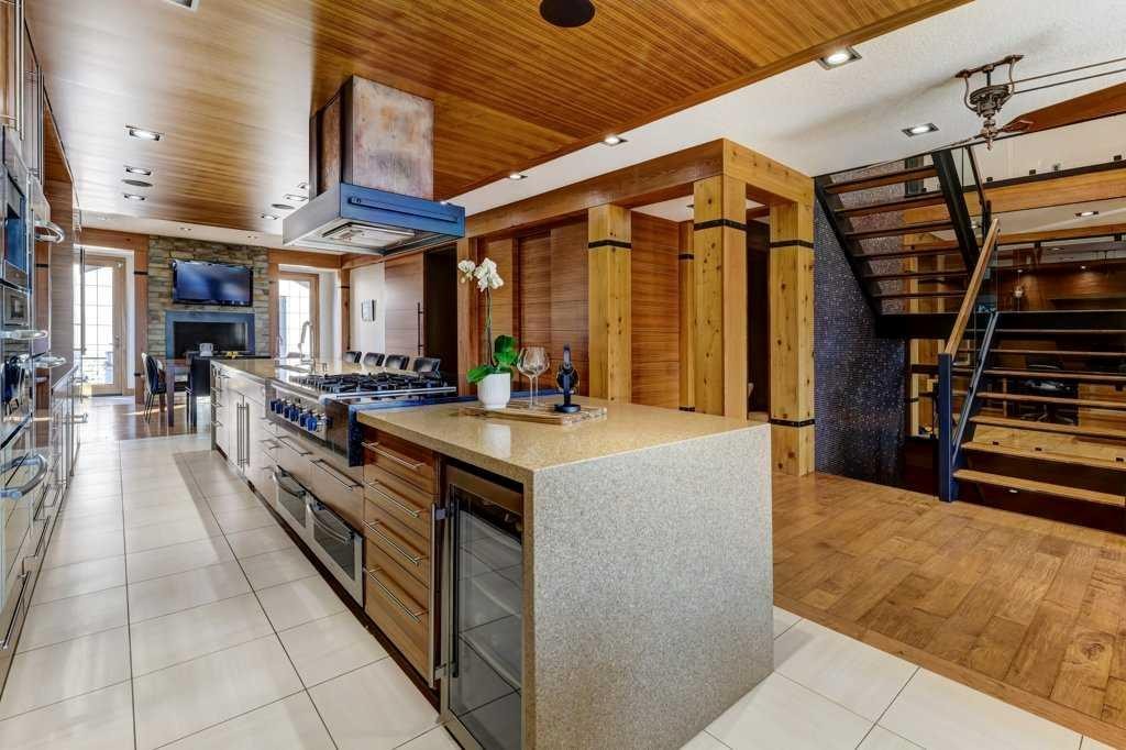 









738


Crescent

Road Northwest,
Calgary,




AB
T2M 4A7

