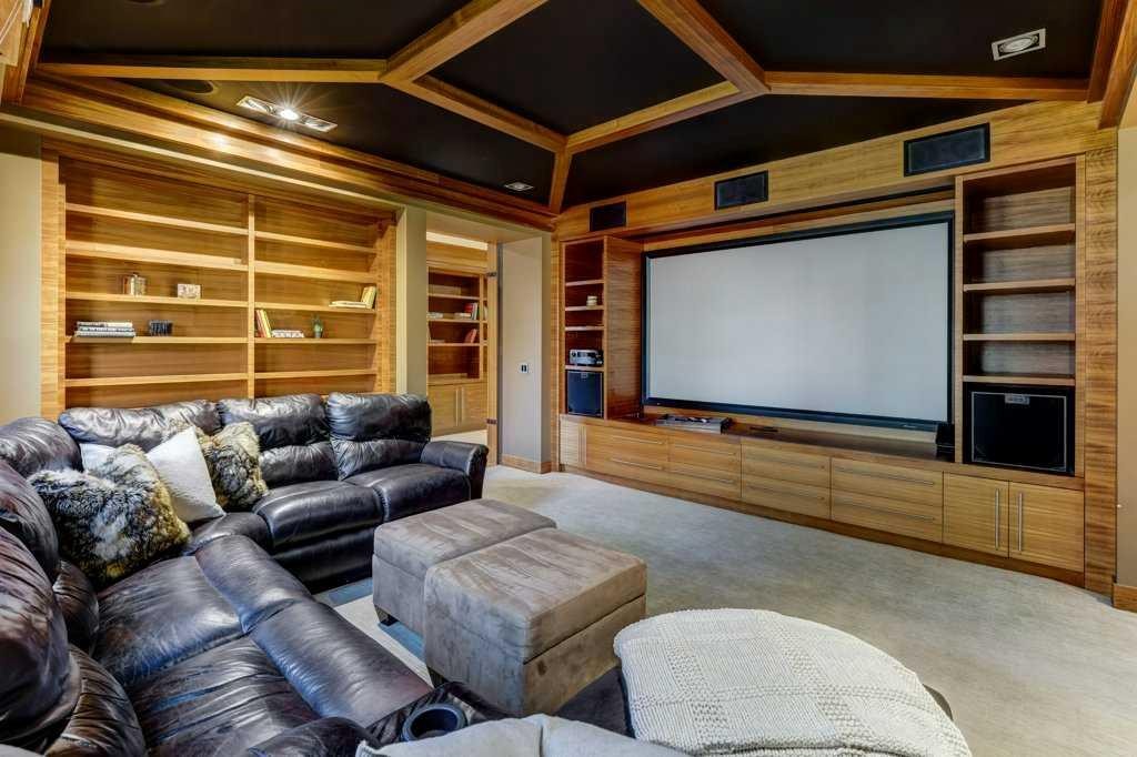 









738


Crescent

Road Northwest,
Calgary,




AB
T2M 4A7

