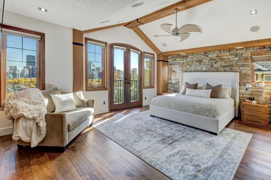 









738


Crescent

Road Northwest,
Calgary,




AB
T2M 4A7

