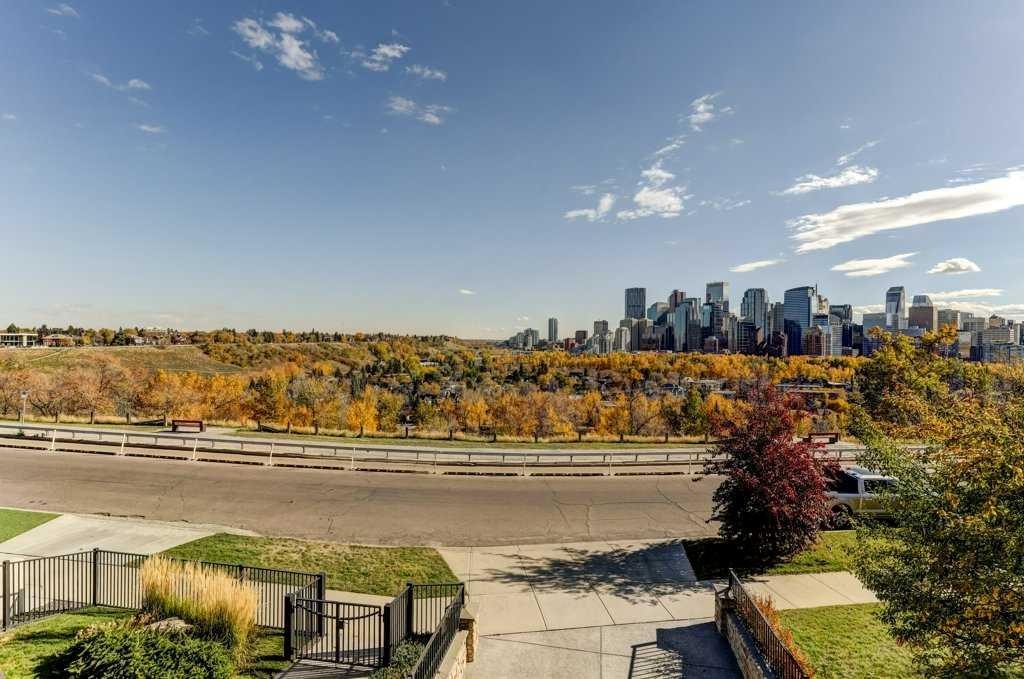 









738


Crescent

Road Northwest,
Calgary,




AB
T2M 4A7

