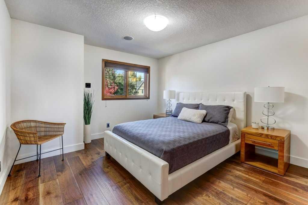 









738


Crescent

Road Northwest,
Calgary,




AB
T2M 4A7

