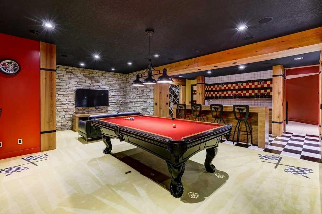 









738


Crescent

Road Northwest,
Calgary,




AB
T2M 4A7


