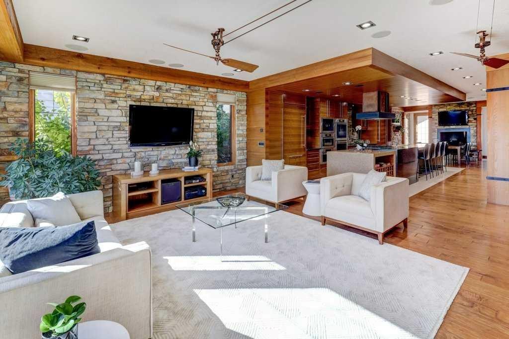 









738


Crescent

Road Northwest,
Calgary,




AB
T2M 4A7


