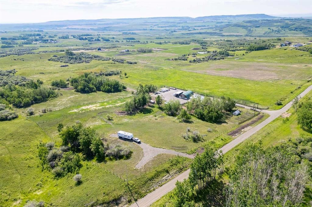 









482154


176

Street West,
Rural Foothills County,




AB
T1S 1A1

