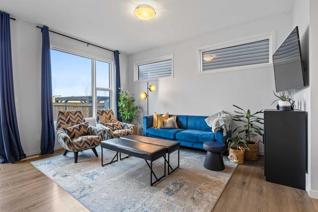 









36


Seton

Gardens Southeast,
Calgary,




AB
T3M2Y5

