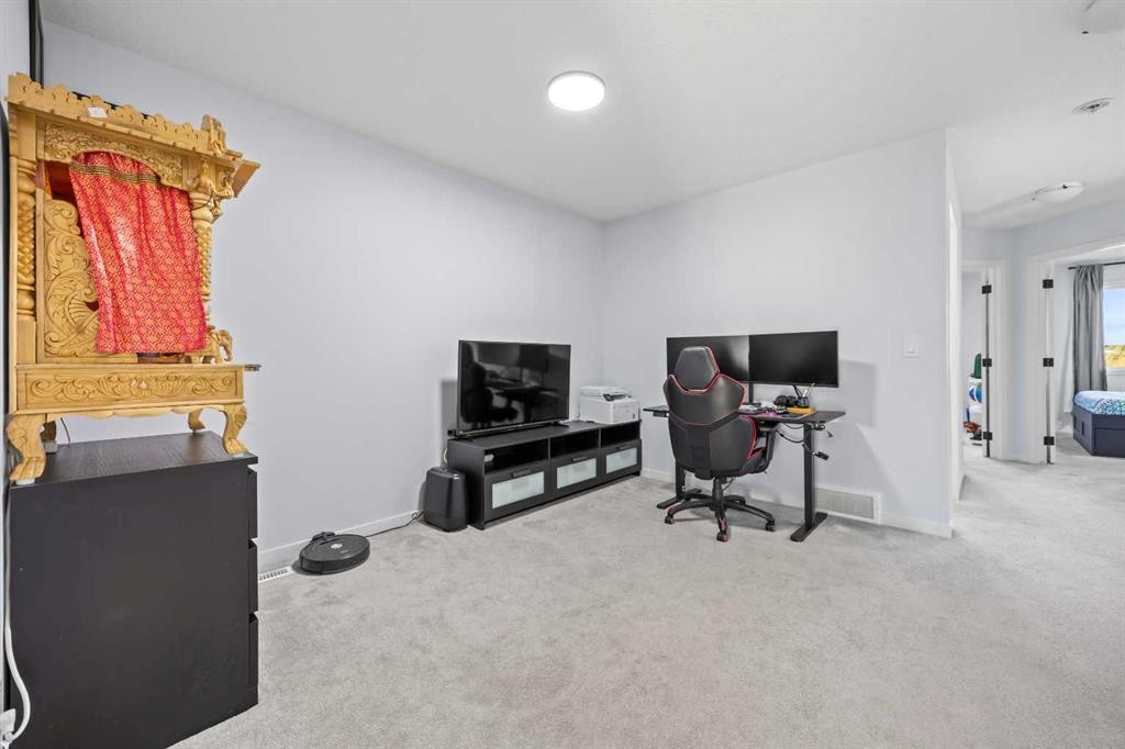









36


Seton

Gardens Southeast,
Calgary,




AB
T3M2Y5

