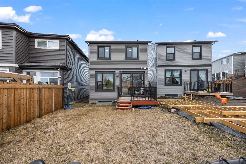 









36


Seton

Gardens Southeast,
Calgary,




AB
T3M2Y5

