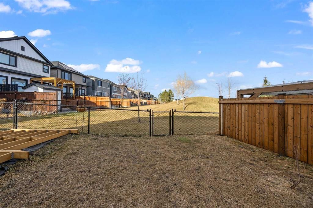 









36


Seton

Gardens Southeast,
Calgary,




AB
T3M2Y5

