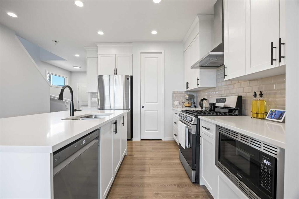 









36


Seton

Gardens Southeast,
Calgary,




AB
T3M2Y5


