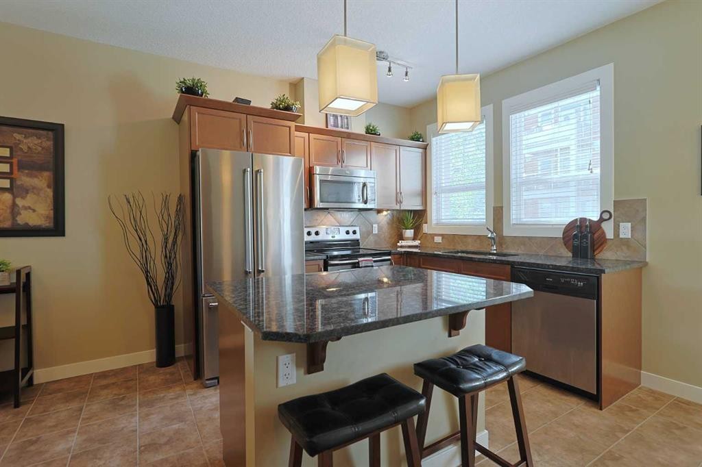 









505


Evanston

Square Northwest,
Calgary,




AB
T3P 0G9

