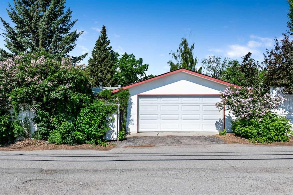 









2628


Lionel

Crescent Southwest,
Calgary,




AB
T3E6B1

