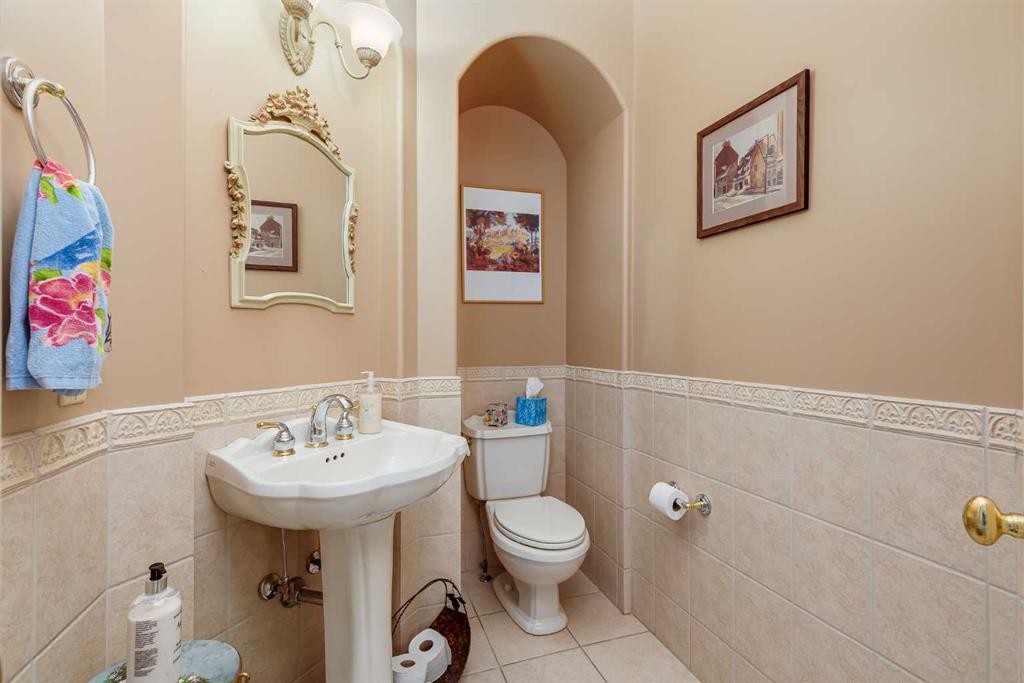 









4536


Hamptons

Way Northwest,
Calgary,




AB
T3A5H7

