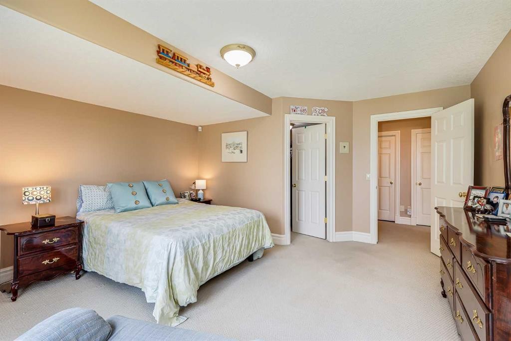 









4536


Hamptons

Way Northwest,
Calgary,




AB
T3A5H7

