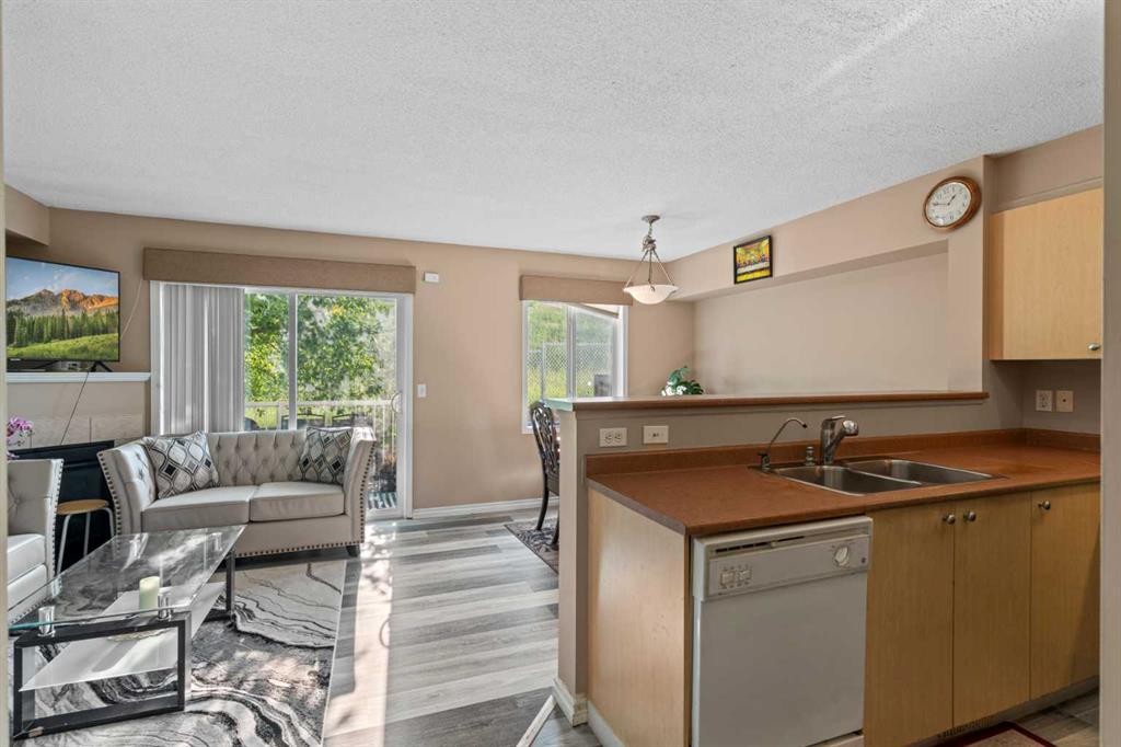 









64


Citadel Meadow

Gardens Northwest,
Calgary,




AB
T3G5N4

