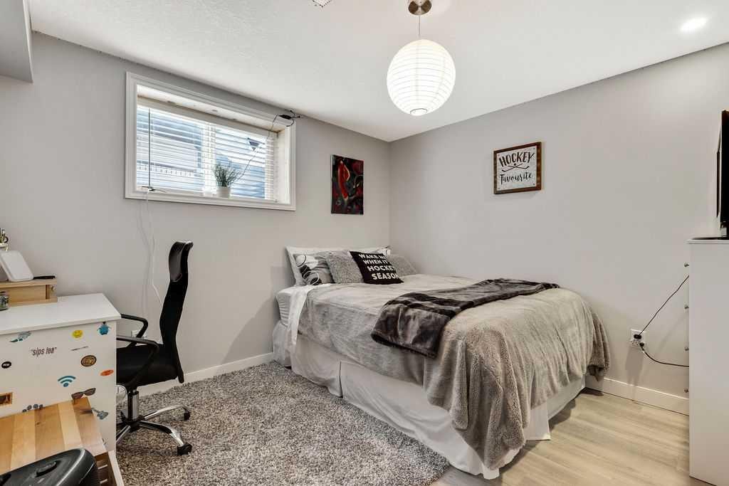 









200


Westland

Street,
Okotoks,




AB
T1S 2L3

