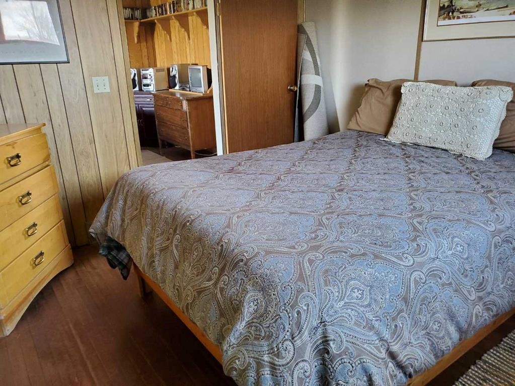 









142043B


RR254

,
Rural Willow Creek No. 26, M.D. of,




AB
T0L 1Z0

