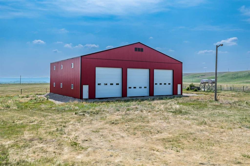 









274128


320

Street East, 200,
Rural Foothills County,




AB
T0L 0J0


