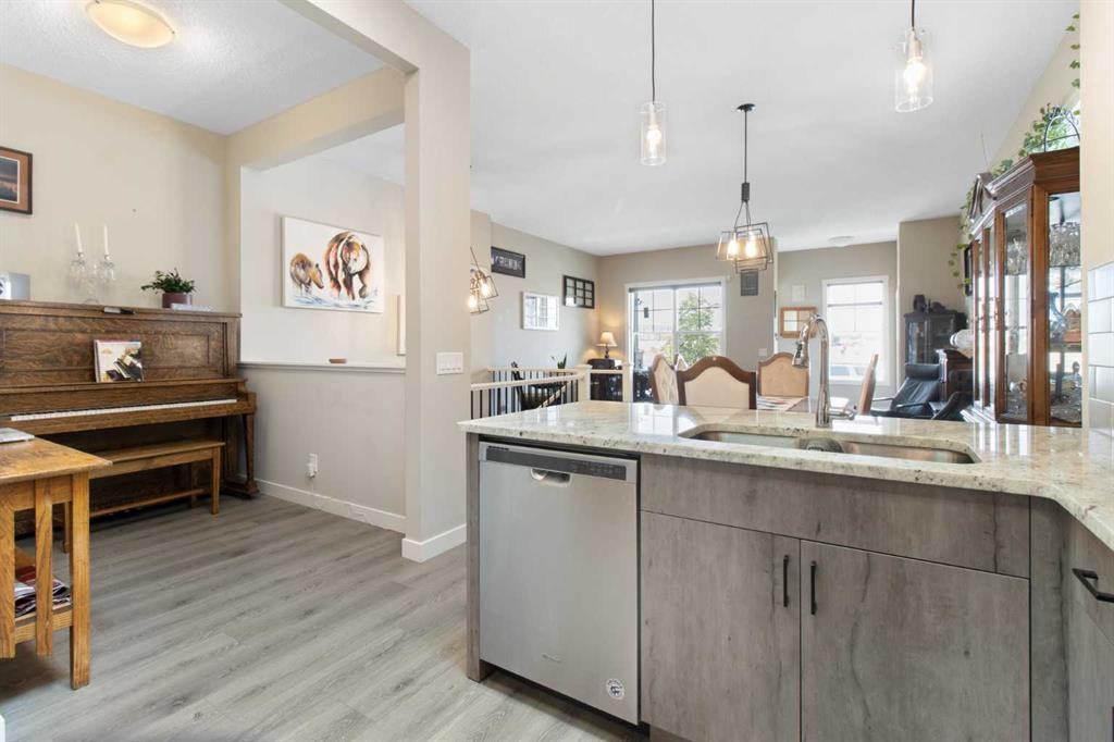 









227


Union

Avenue Southeast,
Calgary,




AB
T3M 3E9

