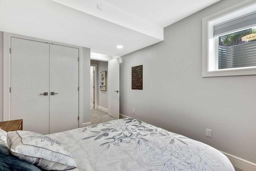 









159


Lake Placid

Place Southeast,
Calgary,




AB
T2J5R6

