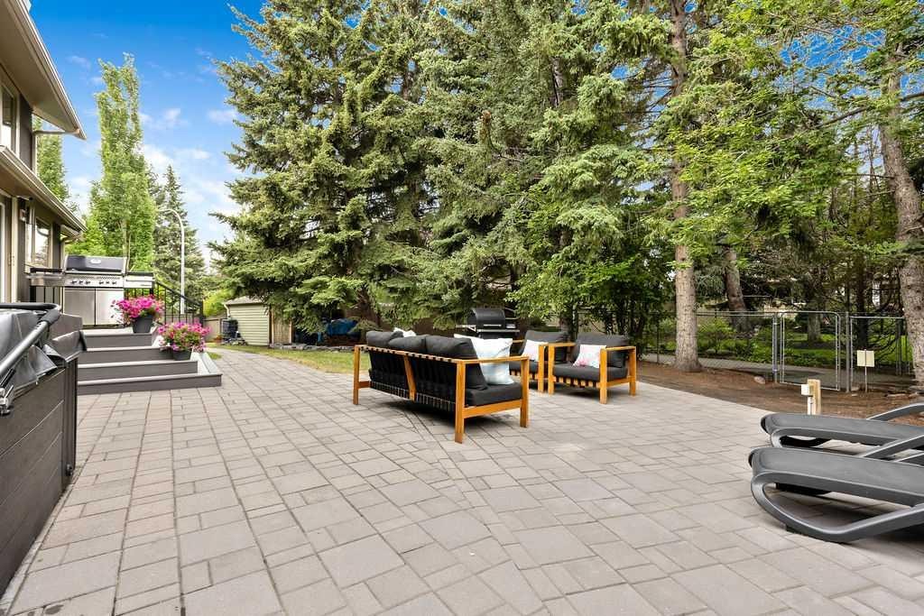 









159


Lake Placid

Place Southeast,
Calgary,




AB
T2J5R6

