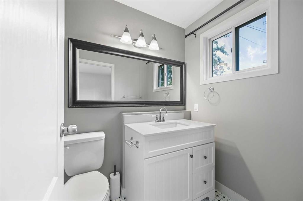 









4936


Worcester

Drive Southwest,
Calgary,




AB
T3C 3L6

