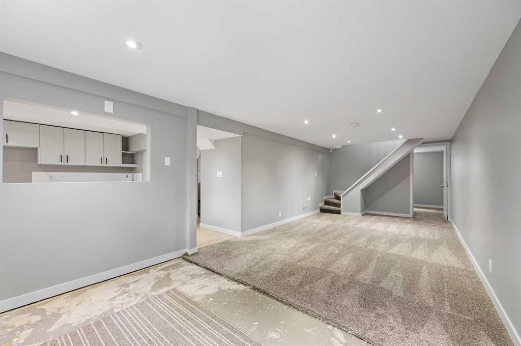 









4936


Worcester

Drive Southwest,
Calgary,




AB
T3C 3L6

