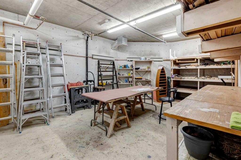 









223


Tuscany Springs

Boulevard Northwest, 372,
Calgary,




AB
T3L 2M2

