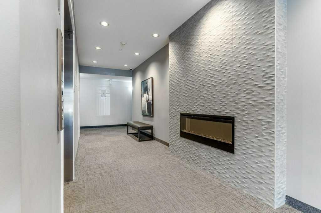 









3727


Sage Hill

Drive Northwest, 3108,
Calgary,




AB
T3R 1T7

