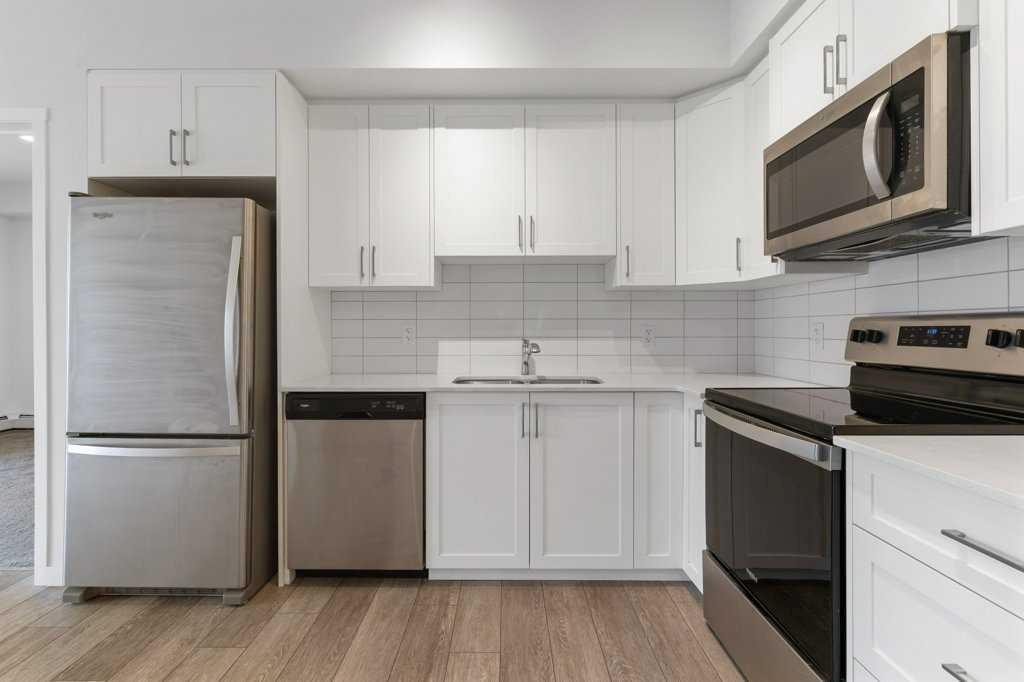 









3727


Sage Hill

Drive Northwest, 3108,
Calgary,




AB
T3R 1T7

