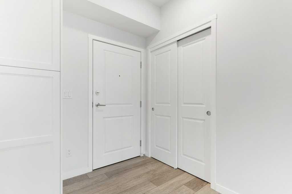









3727


Sage Hill

Drive Northwest, 3108,
Calgary,




AB
T3R 1T7

