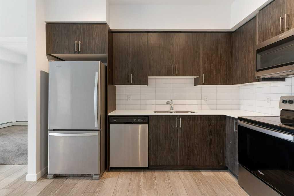









3727


Sage Hill

Drive Northwest, 3405,
Calgary,




AB
T3R 1T7

