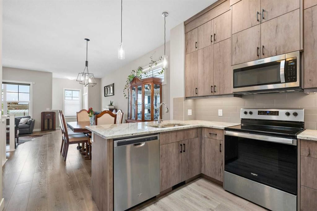 









227


Union

Avenue Southeast,
Calgary,




AB
T3M 3E9


