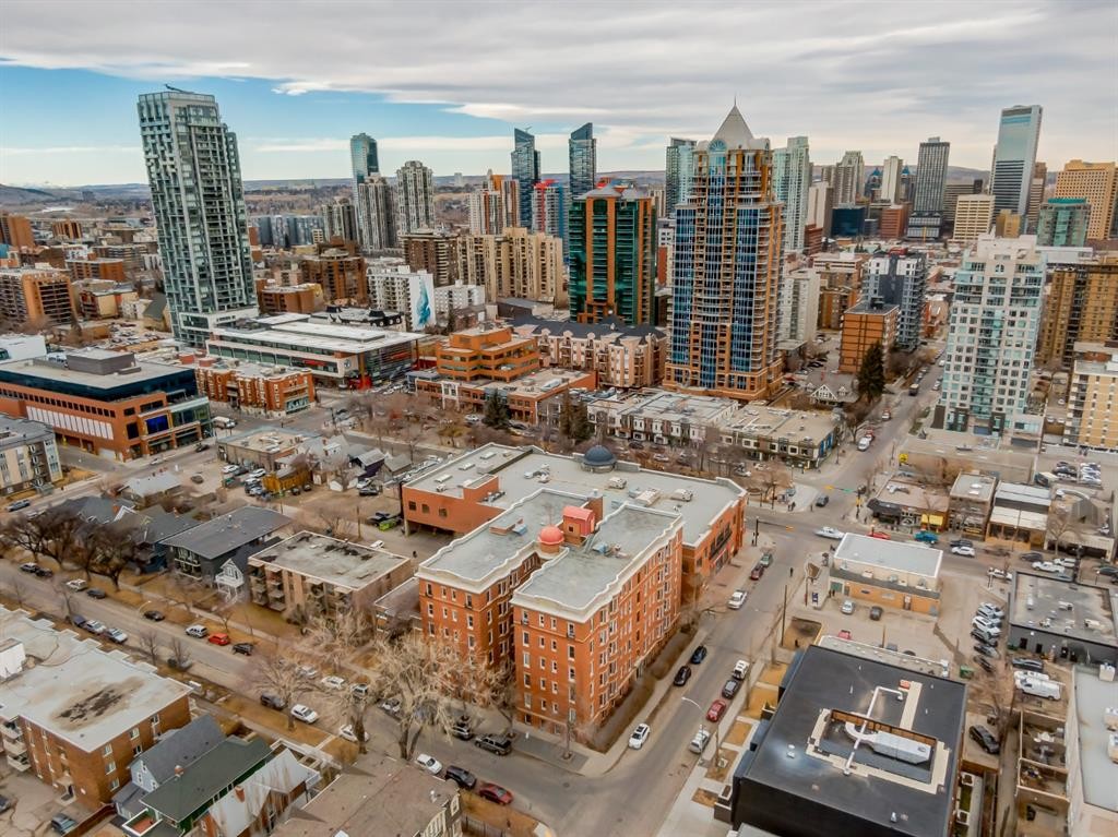 









804


18

Avenue Southwest, 1,
Calgary,




AB
T2T 0G8


