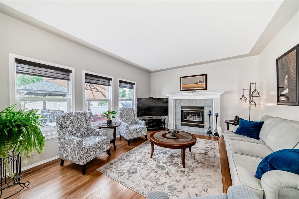









42


Inverness

Close Southeast,
Calgary,




AB
T2Z 2X7

