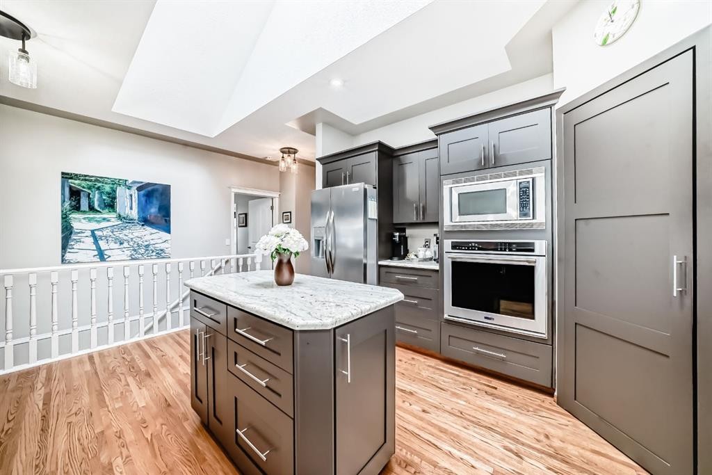 









42


Inverness

Close Southeast,
Calgary,




AB
T2Z 2X7

