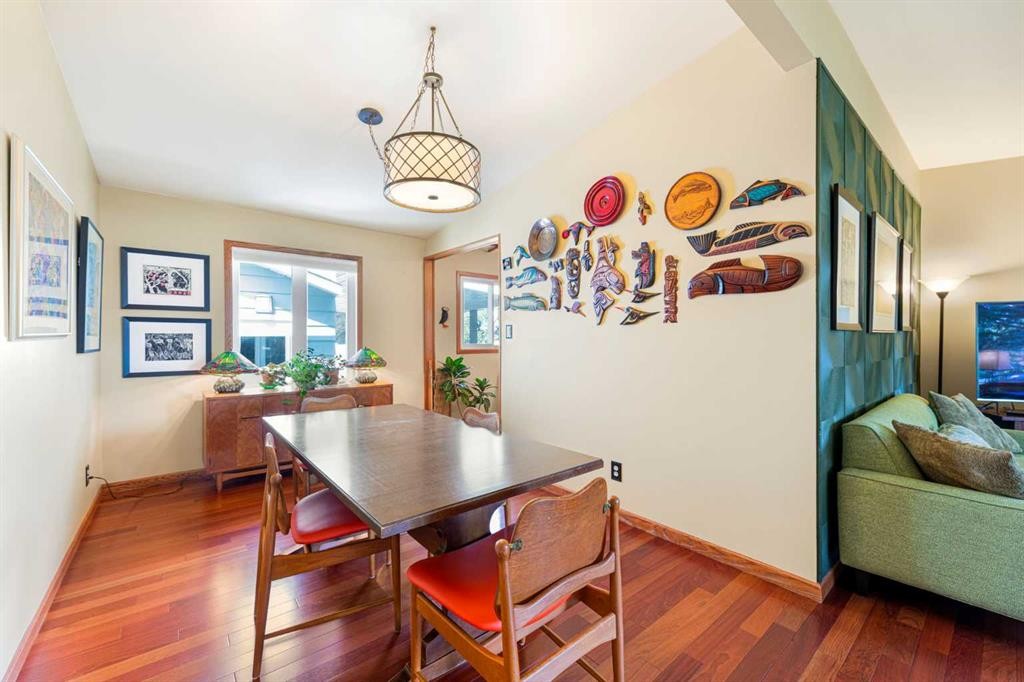 









1619


47

Street Southwest,
Calgary,




AB
T3C 2E2

