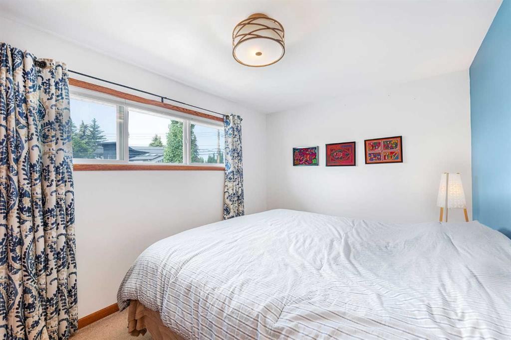 









1619


47

Street Southwest,
Calgary,




AB
T3C 2E2

