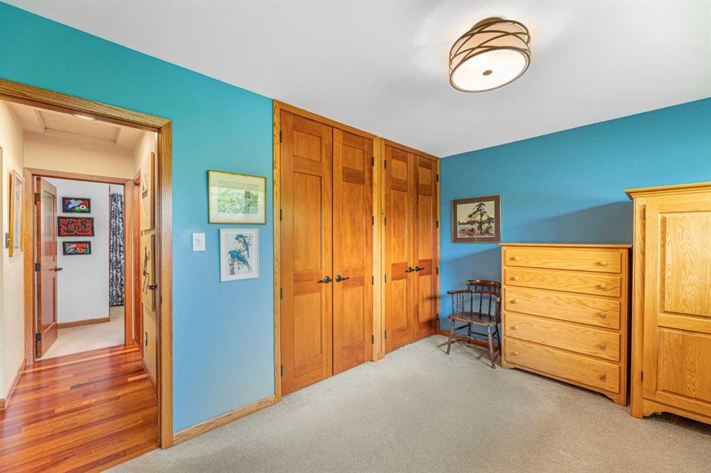 









1619


47

Street Southwest,
Calgary,




AB
T3C 2E2

