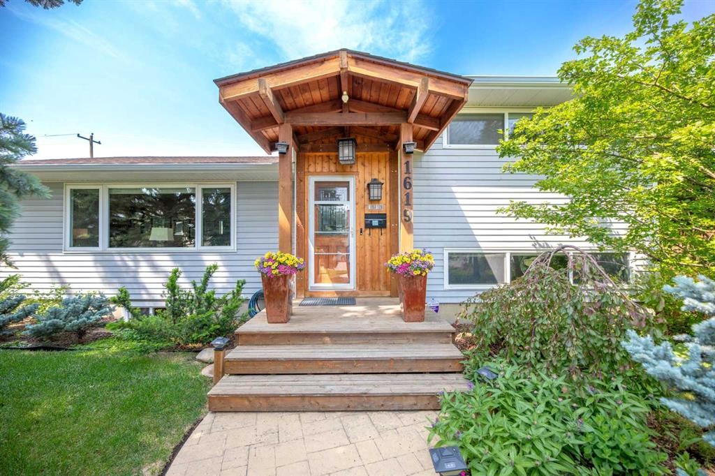 









1619


47

Street Southwest,
Calgary,




AB
T3C 2E2

