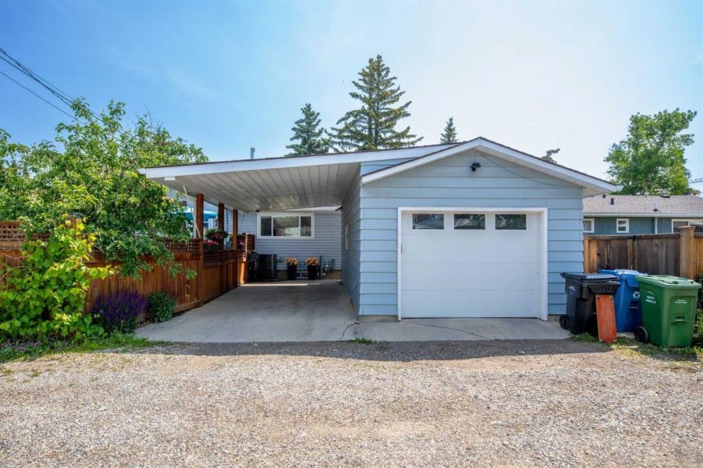 









1619


47

Street Southwest,
Calgary,




AB
T3C 2E2

