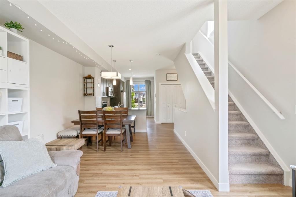 









19640


40

Street Southeast,
Calgary,




AB
T3M 3A6

