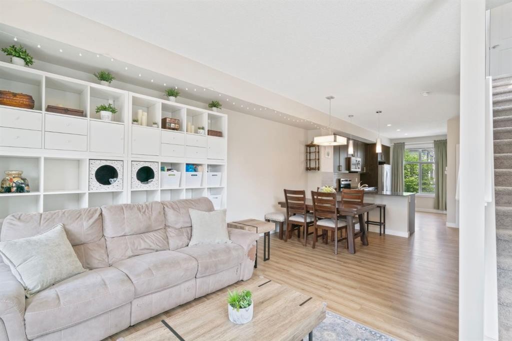 









19640


40

Street Southeast,
Calgary,




AB
T3M 3A6

